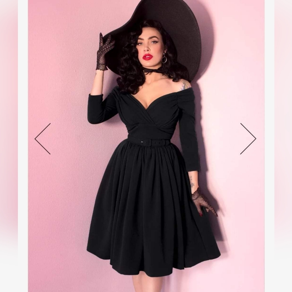 VIXEN Starlet Swing Dress